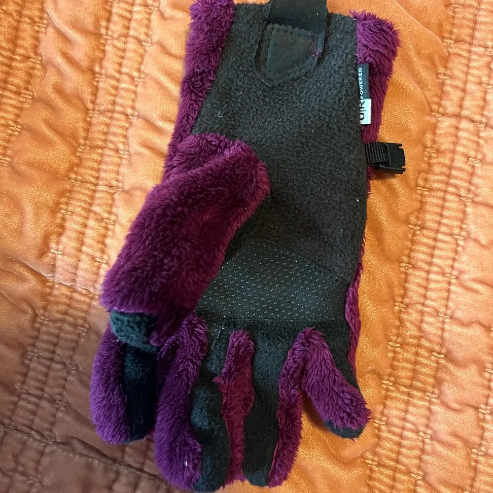 Medium Girls North Face Gloves